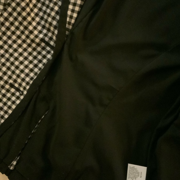 7th AVENUE- Black/white plaid 2 button blazer. 2 flat front pockets. Sz 10 - Picture 6 of 10